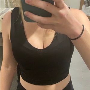 Cropped tank top
